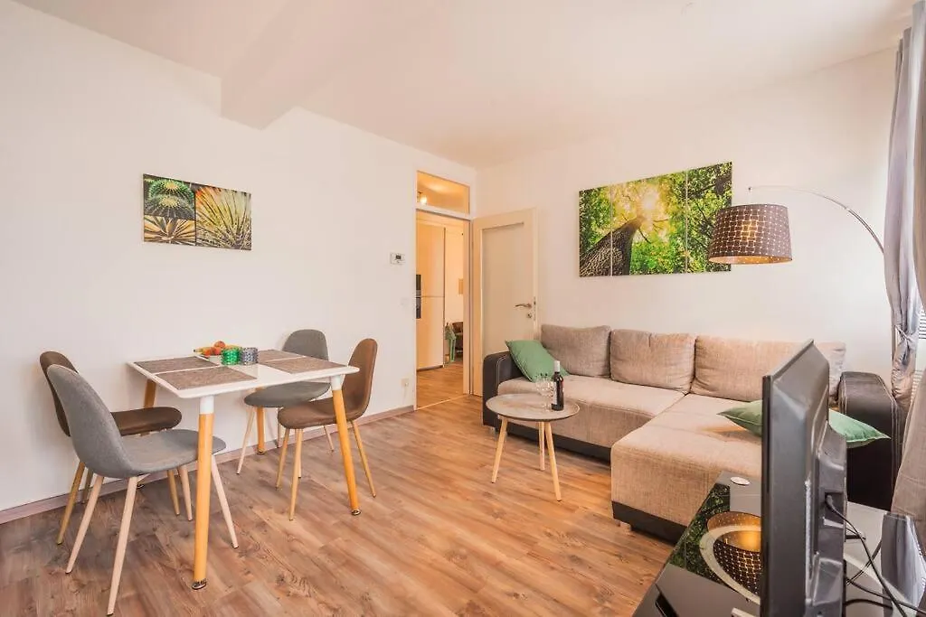 Top Location, Near Schoenbrunn Vienna