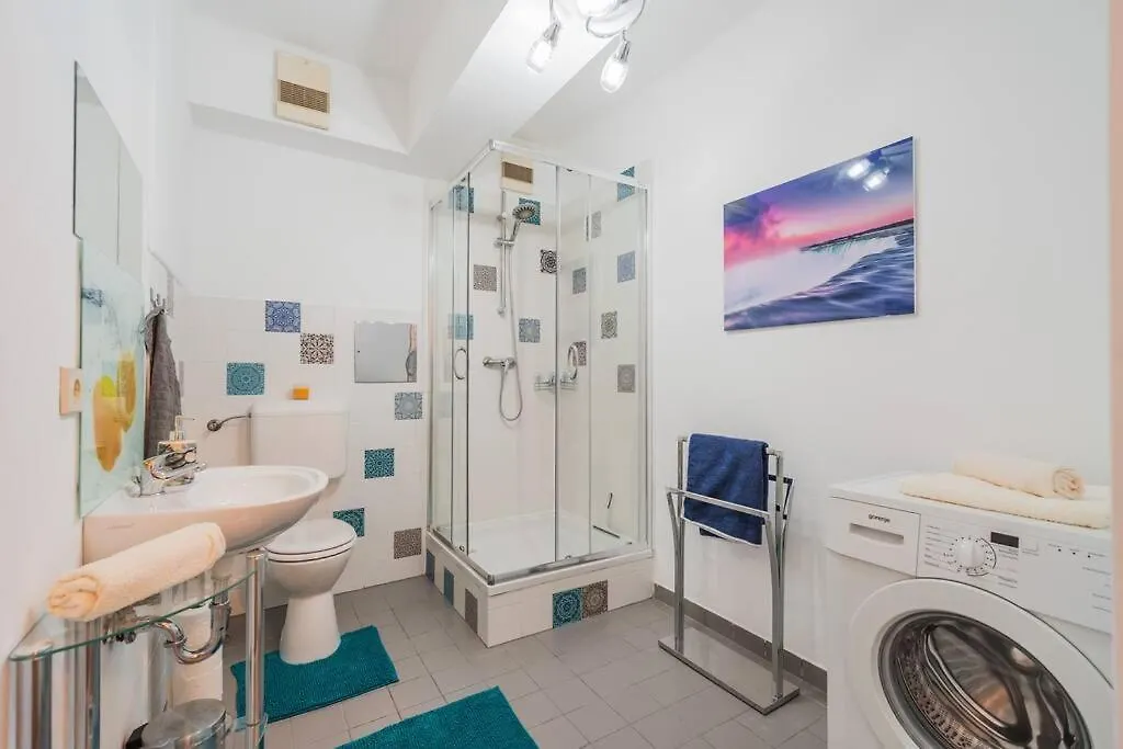 Apartment Top Location, Near Schoenbrunn Vienna